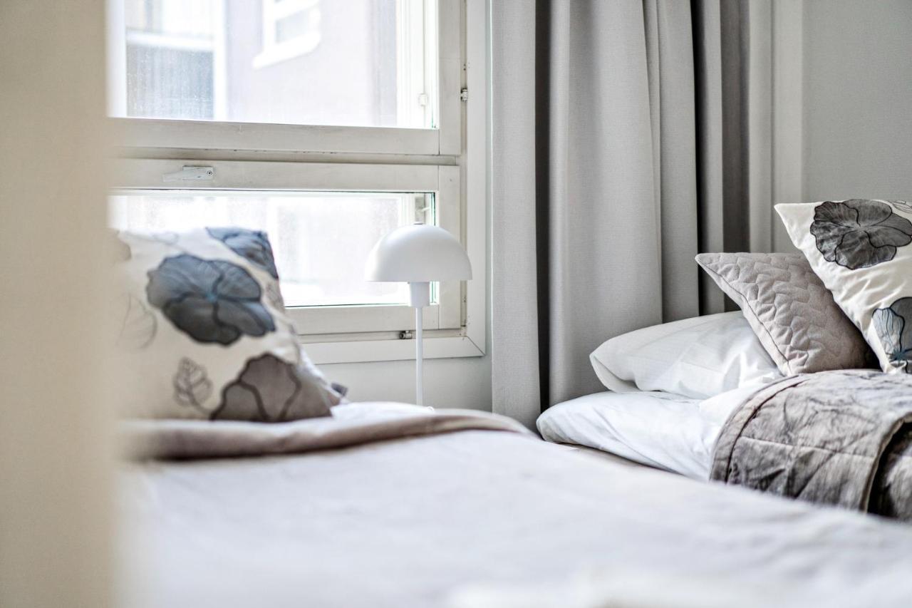 Apartment Sleepwell Rauha With Private Sauna And Parking トゥルク エクステリア 写真