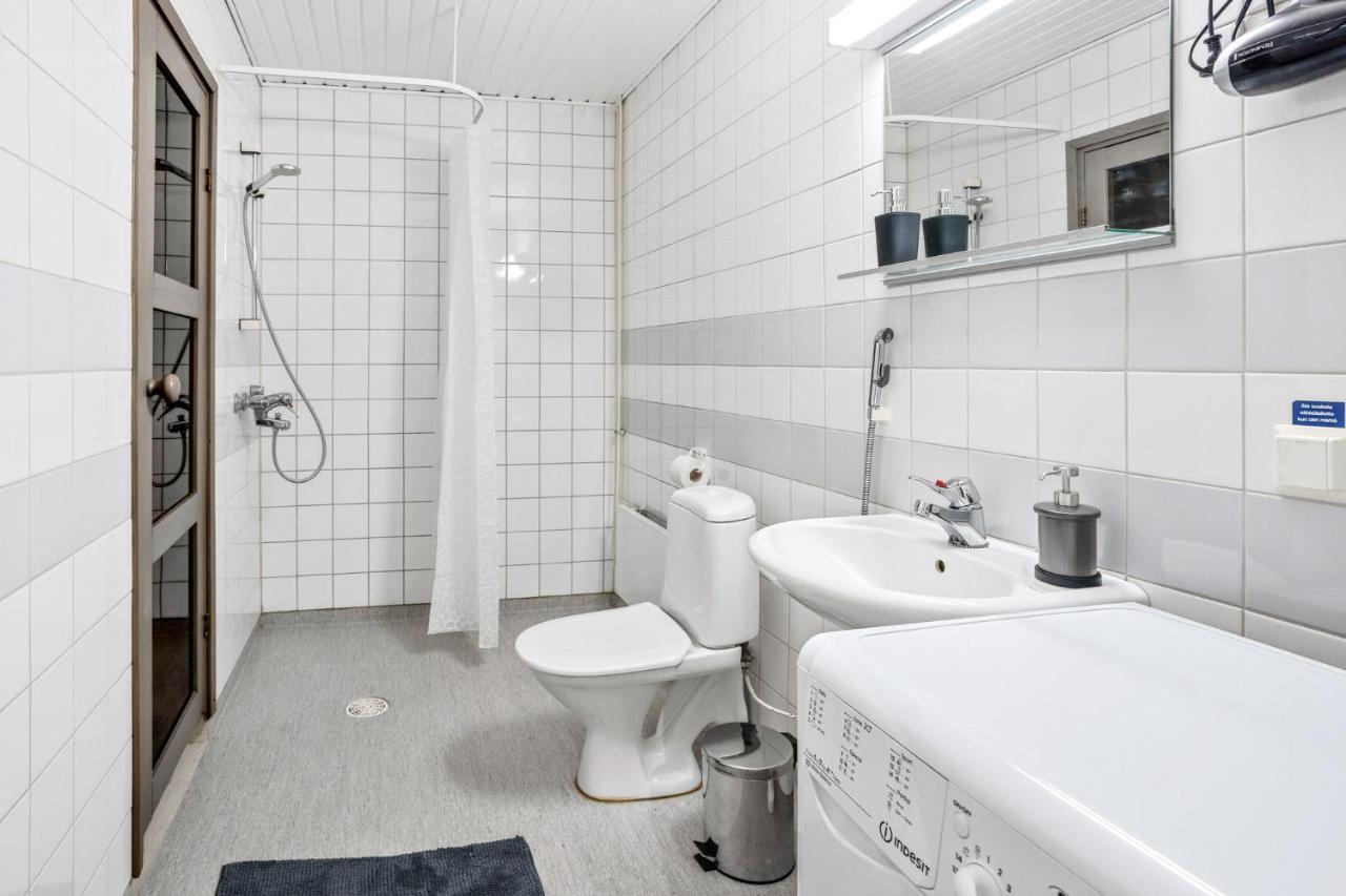 Apartment Sleepwell Rauha With Private Sauna And Parking トゥルク エクステリア 写真
