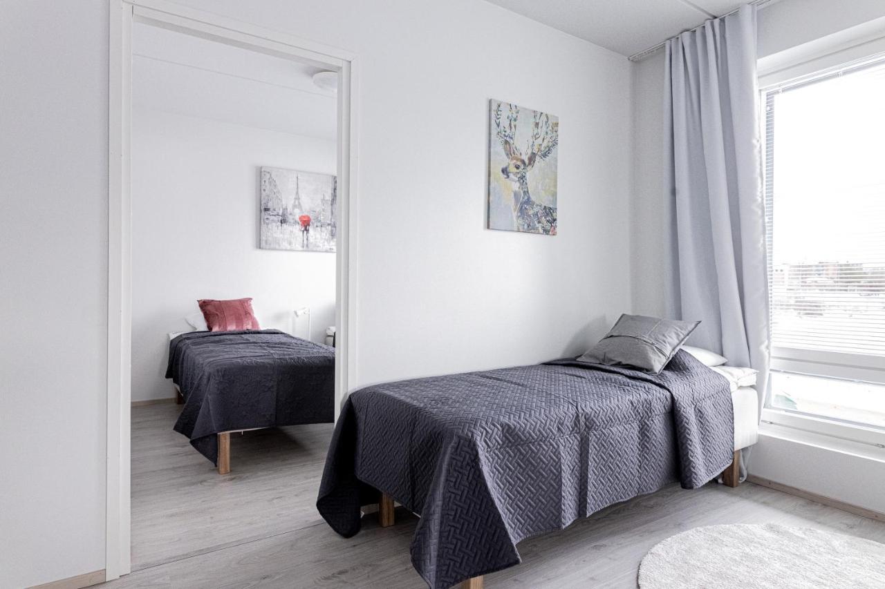 Apartment Sleepwell Rauha With Private Sauna And Parking トゥルク エクステリア 写真