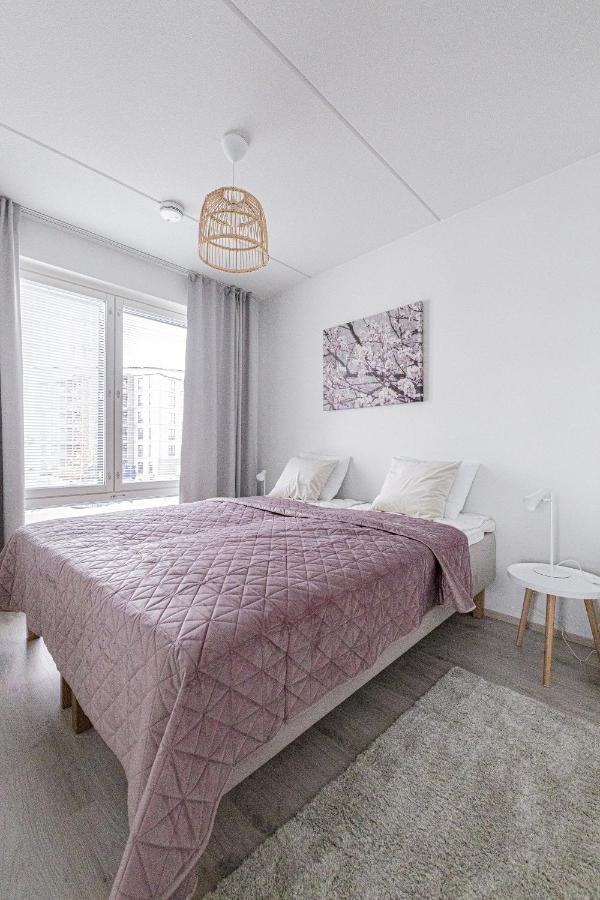 Apartment Sleepwell Rauha With Private Sauna And Parking トゥルク エクステリア 写真