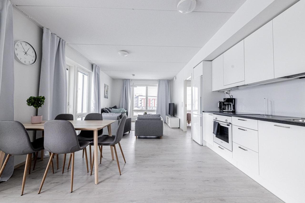 Apartment Sleepwell Rauha With Private Sauna And Parking トゥルク エクステリア 写真